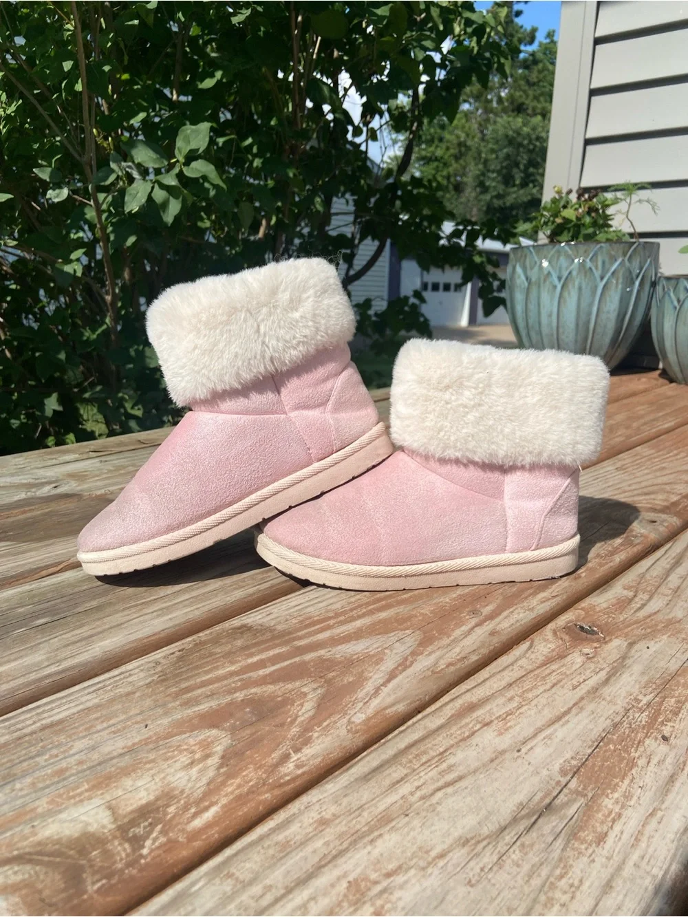 Olivia Miller Pink Faux-Fur Cuff Kids Booties